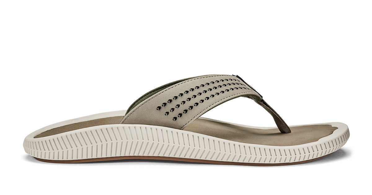 Olukai mustang clearance