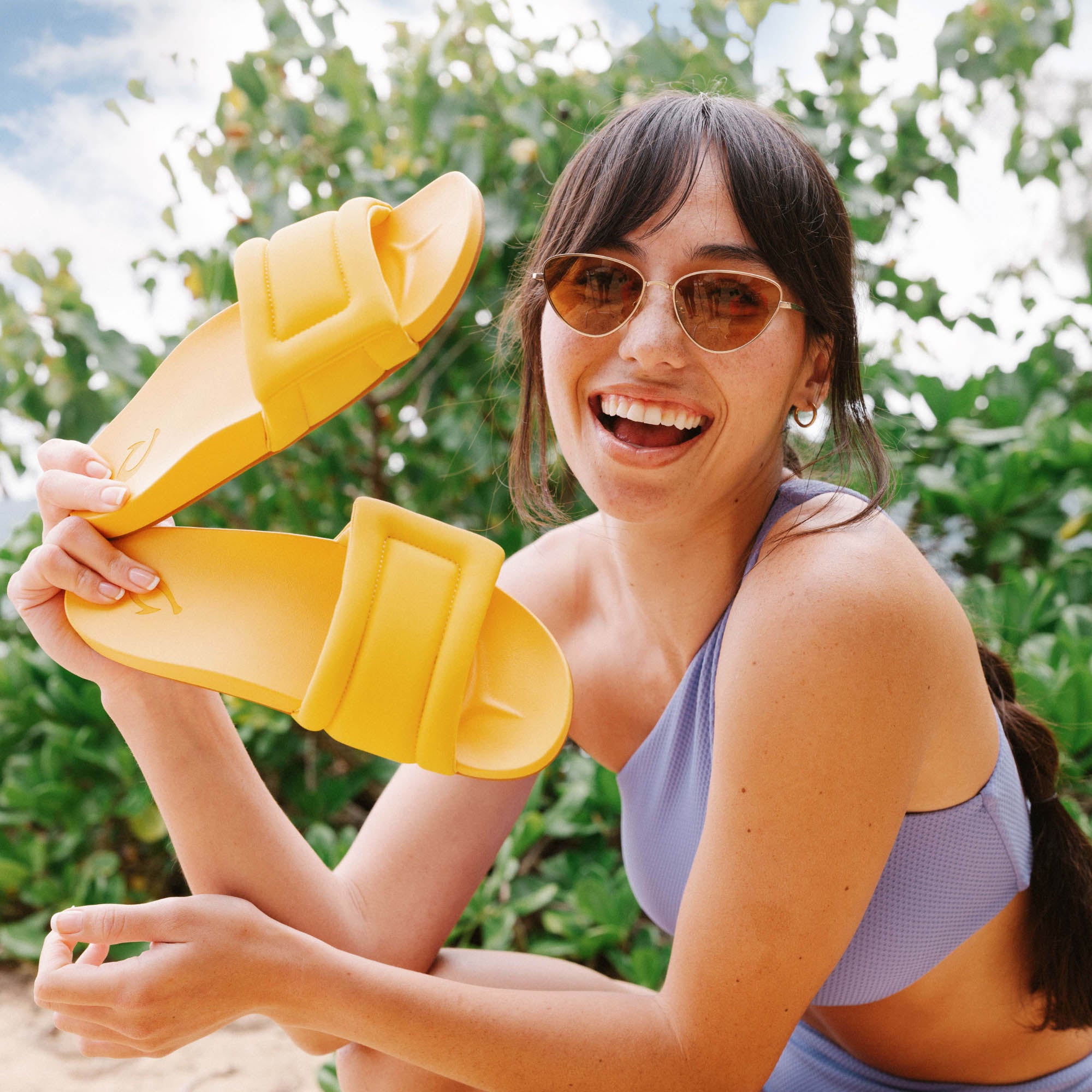 Sunbeam Slide Women's Sandals - Navy | OluKai – OluKai UK