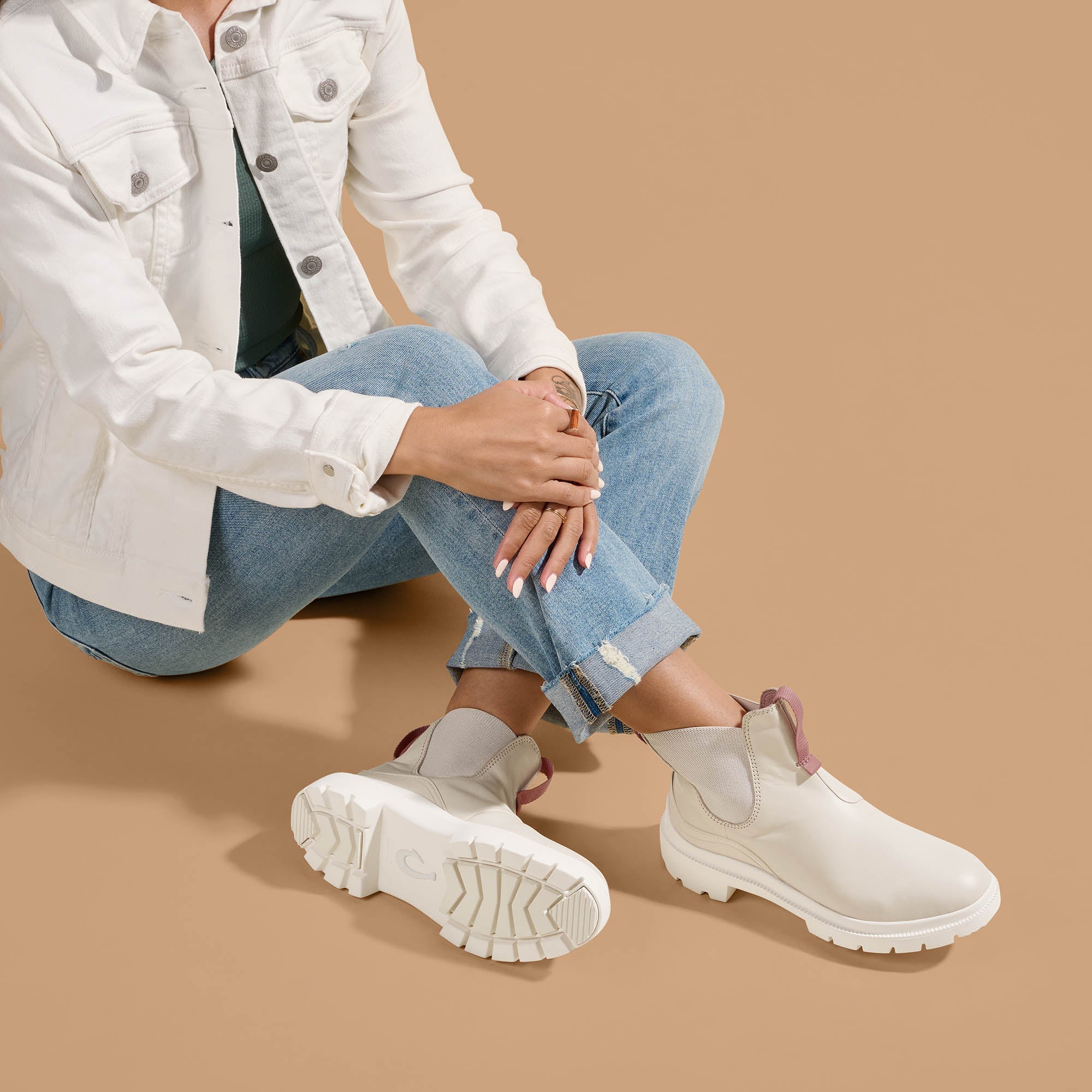Olukai boot clearance