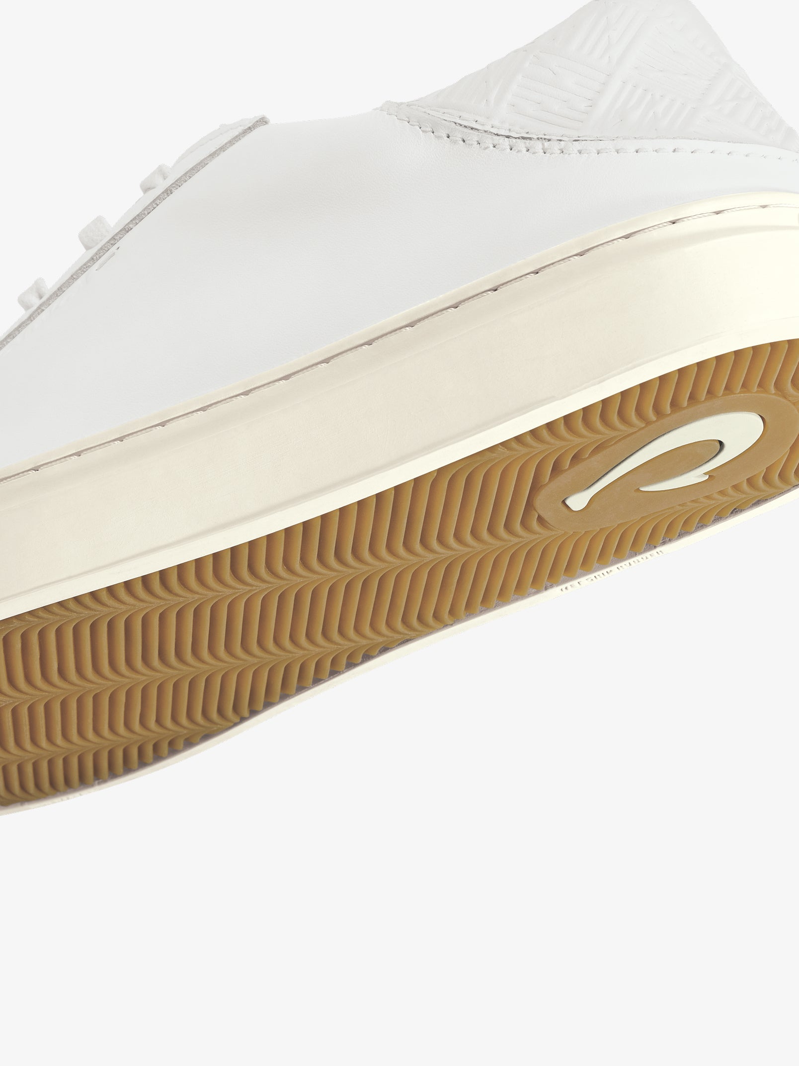 kou-lace-up-adc