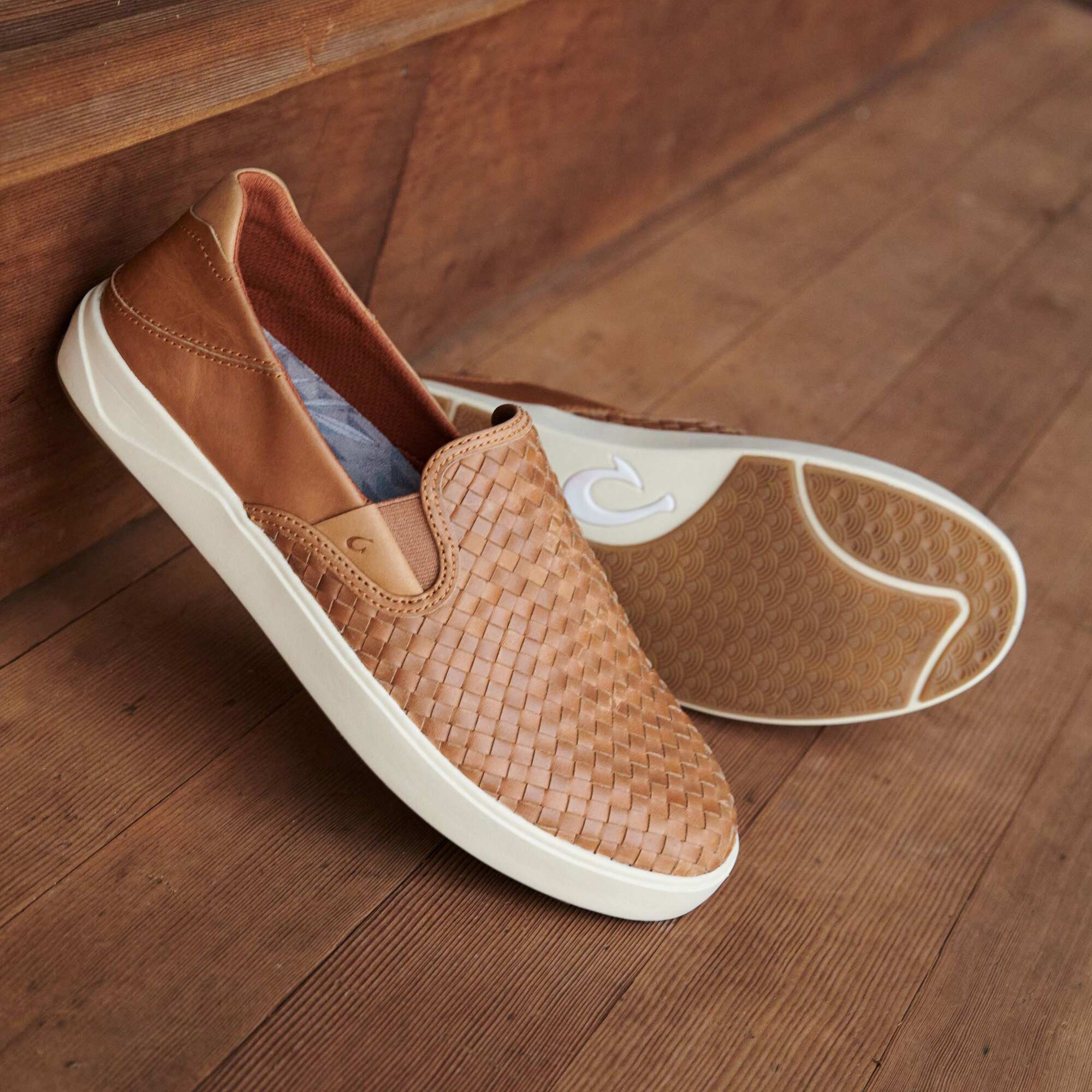 Lae‘ahi Lauhala Men's Leather Slip-On Sneakers - Ash | OluKai – OluKai UK