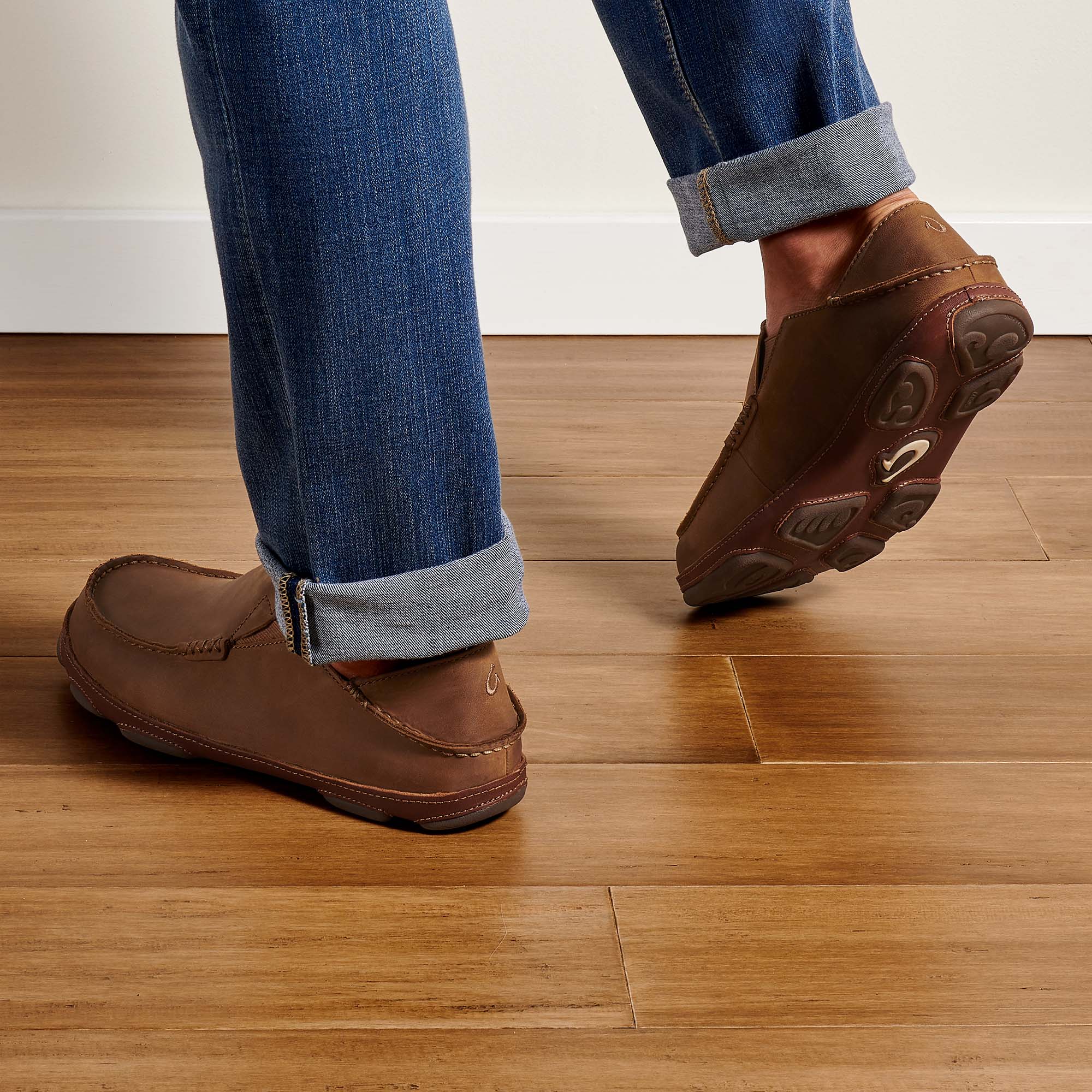 Olukai moloa ray toffee best sale