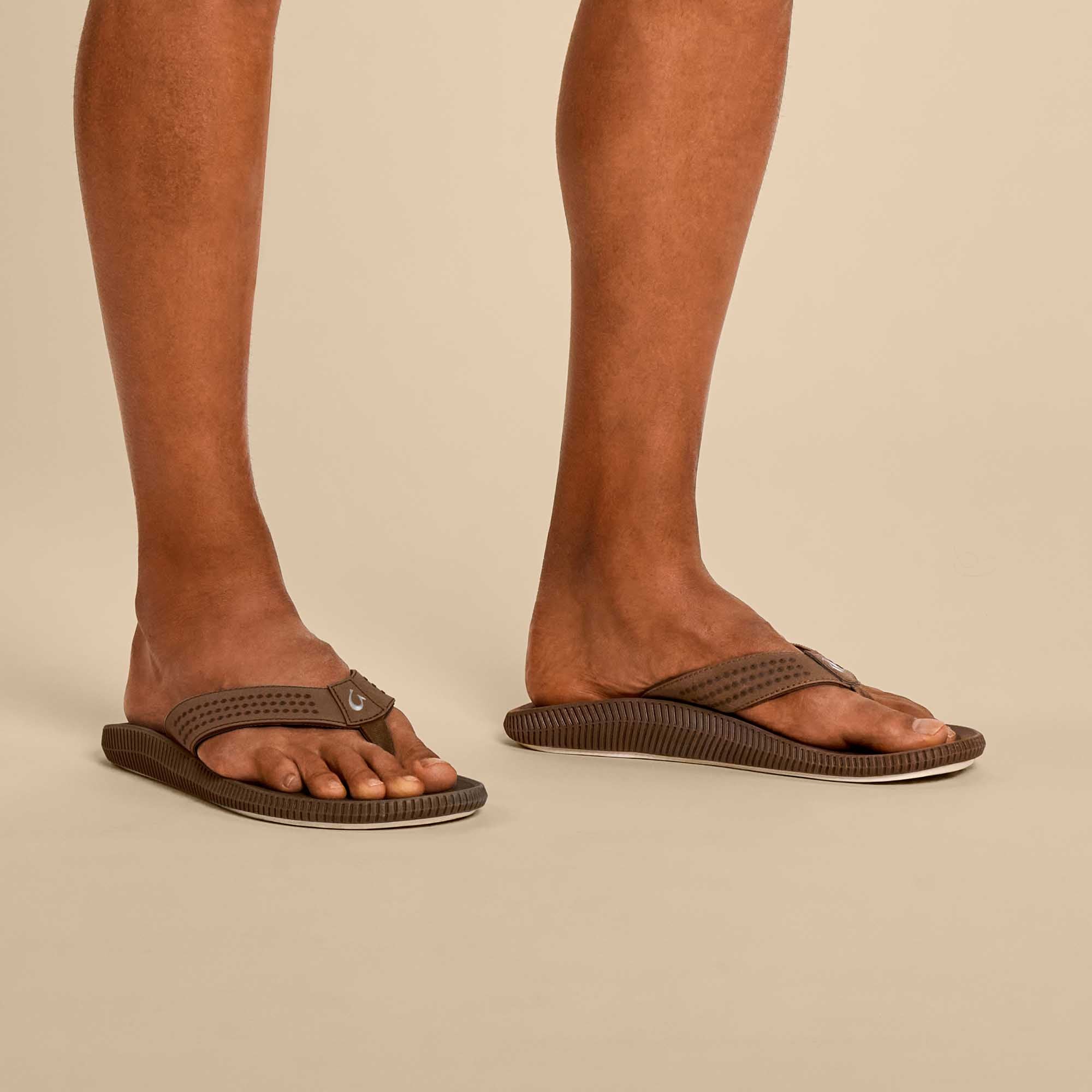 Mustang flip flops hotsell