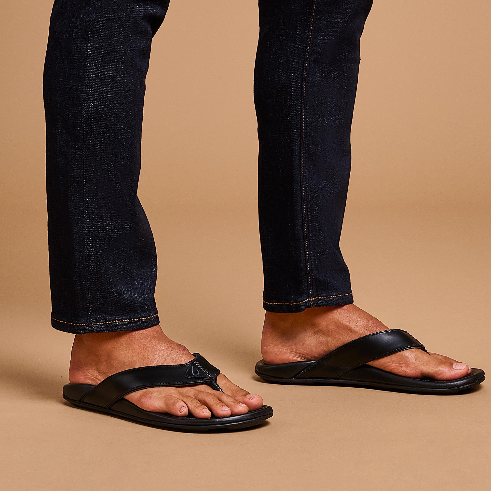 Olukai sandals leather sales