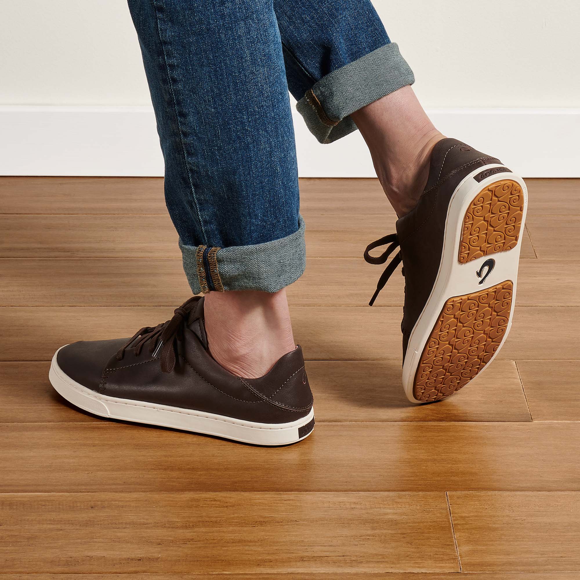Olukai pehuea leather black cheap